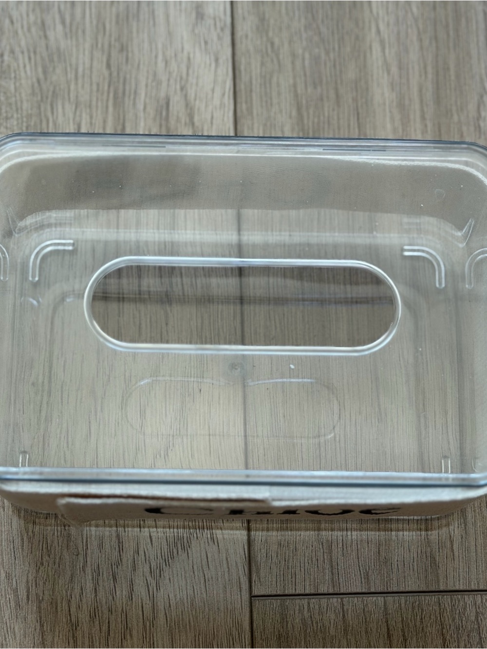 Clear Plastic Tissue Box with Center - Transparent